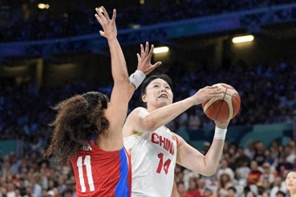 什么软件可以买足球中国女篮17比11最初波多黎各女篮体育赛事直播